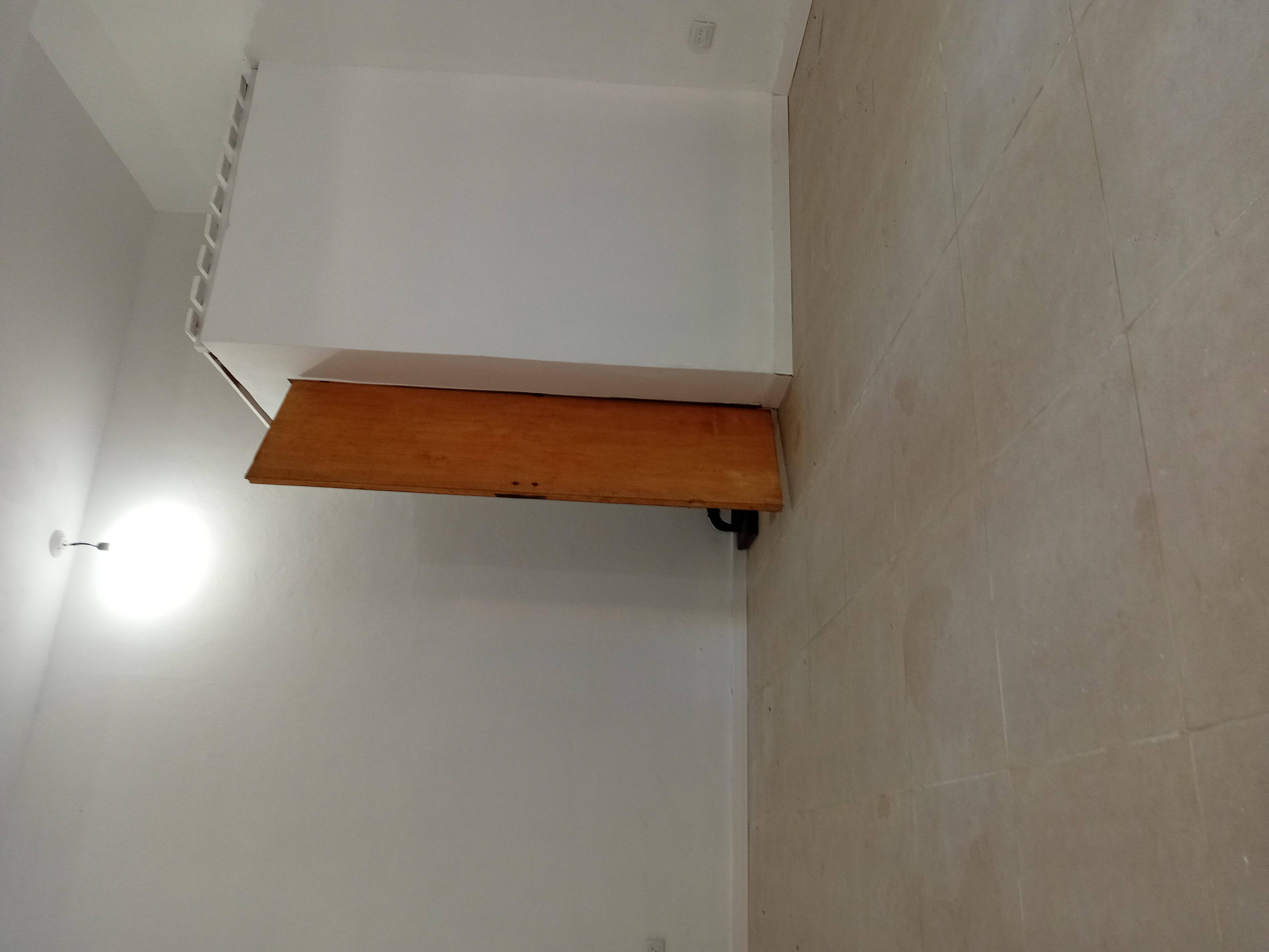 LOCAL EN BUENA UBICACION A 4 CUADRAS DE LA PLAZA PRINCIPAL. DE FACCIL ACCESO.
UBICACION: BOLIVAR Nº 324, SAN VICENTE.
CONSTA DE: LOCAL CON CORTINA CIEGA (MANUAL), PUERTA DE ESCAPE Y BAÑO.
MEDIDAS DEL LOCAL 4 X 5 APROX.
VALOR DEL ALQUILER: $350.000 X MES.-
CONSULTE POR REQUISITOS PARA INGRESAR. LOCAL EN BUENA UBICACION A 4 CUADRAS DE LA PLAZA PRINCIPAL. DE FACCIL ACCESO.
UBICACION: BOLIVAR Nº 324, SAN VICENTE.
CONSTA DE: LOCAL CON CORTINA CIEGA (MANUAL), PUERTA DE ESCAPE Y BAÑO.
MEDIDAS DEL LOCAL 4 X 5 APROX.
VALOR DEL ALQUILER: $350.000 X MES.-
CONSULTE POR REQUISITOS PARA INGRESAR.